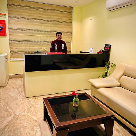 Hotel Royal Paradise By Kdson Nowe Delhi Zewnętrze zdjęcie